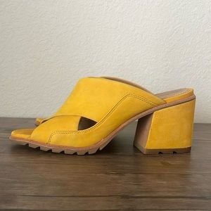 Sorel Nadia Mule Sz 9